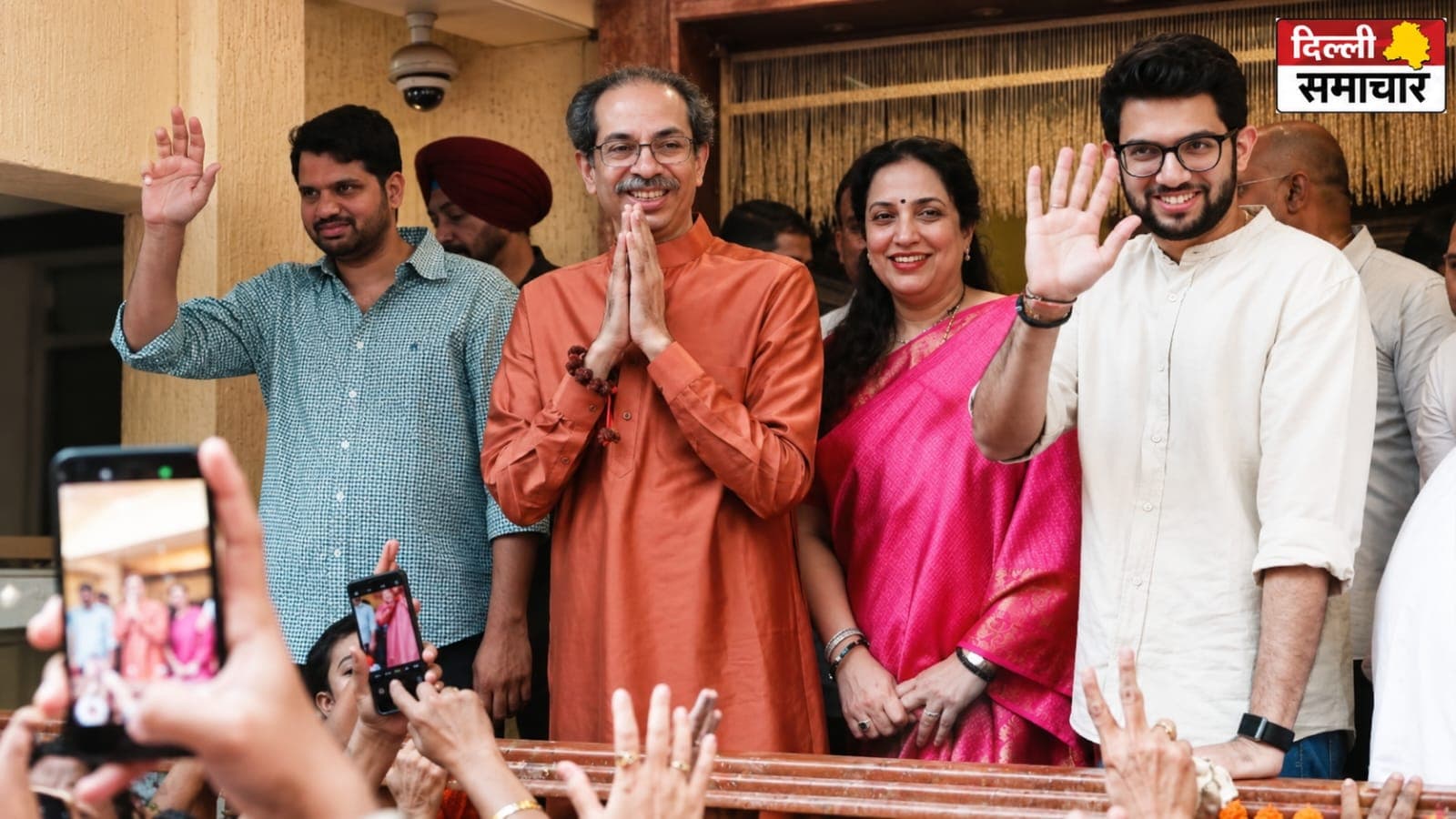 Politics : शिवसेना (UBT) में बढ़ी हलचल, 6 बागी सांसदों को मिली Y+ सुरक्षा