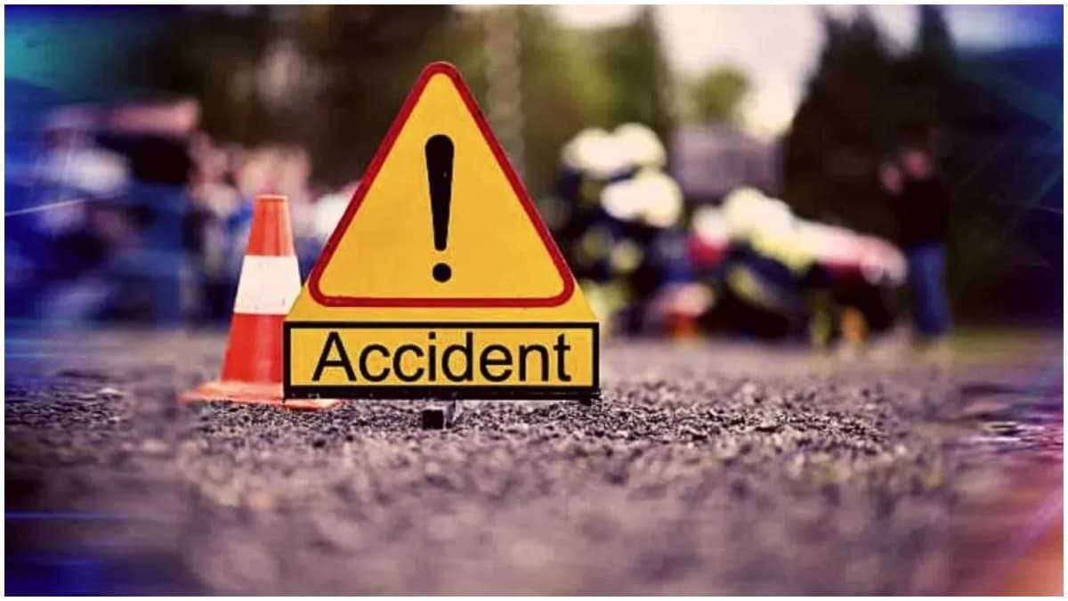 UP : अलीगढ़ में दर्दनाक सड़क हादसा, ट्रक से कुचलने के बाद 5 किलोमीटर तक घिसटती रही जलती बाइक