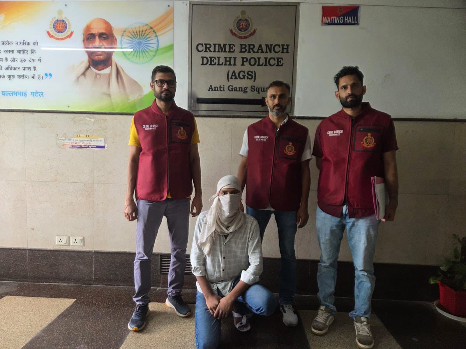 Delhi : कानून के शिकंजे में शातिर आरोपी: दिल्ली क्राइम ब्रांच की AGS द्वारा वांछित अपराधी गिरफ्तार