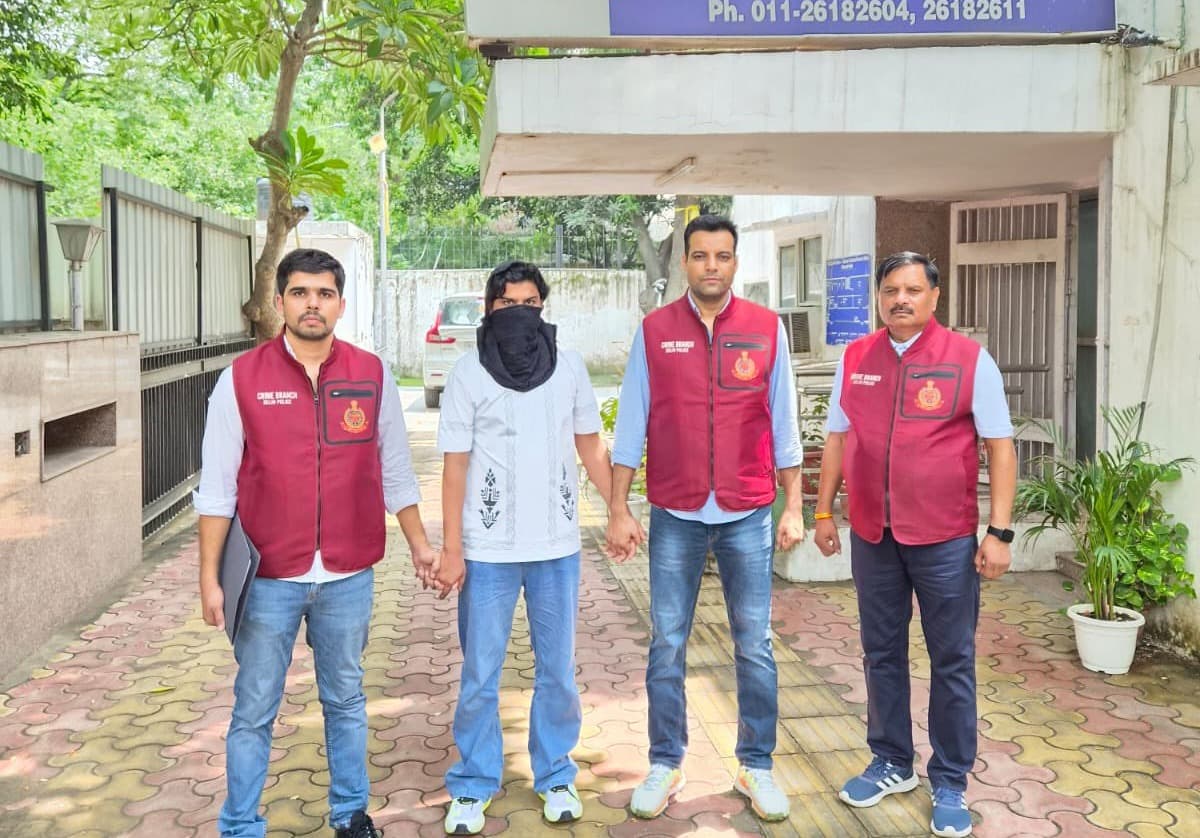नासिम दुर्रानी गैंग के सक्रिय सहयोगी और दयालपुर थाने के घोषित बदमाश को किया गिरफ्तार